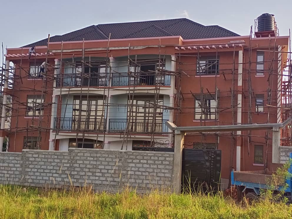 House 3